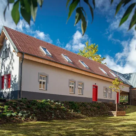 Venkovský dům Samota Hojšín Neustupov