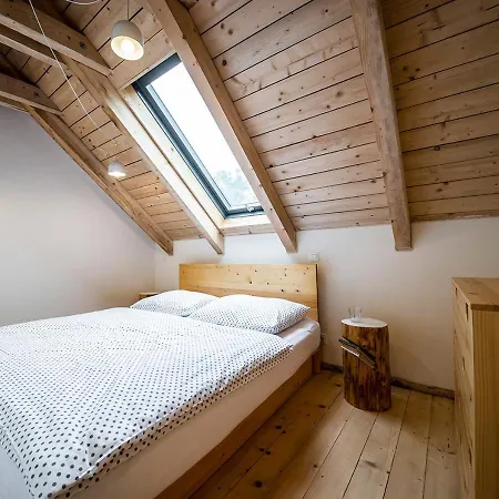 Samota Hojšín * Neustupov