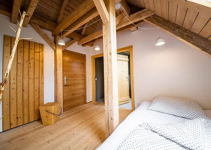 Country house Samota Hojsin Neustupov